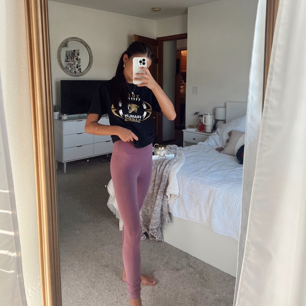 LULU LEMON PURPLE LEGGINGS 💟💜☂️🟣